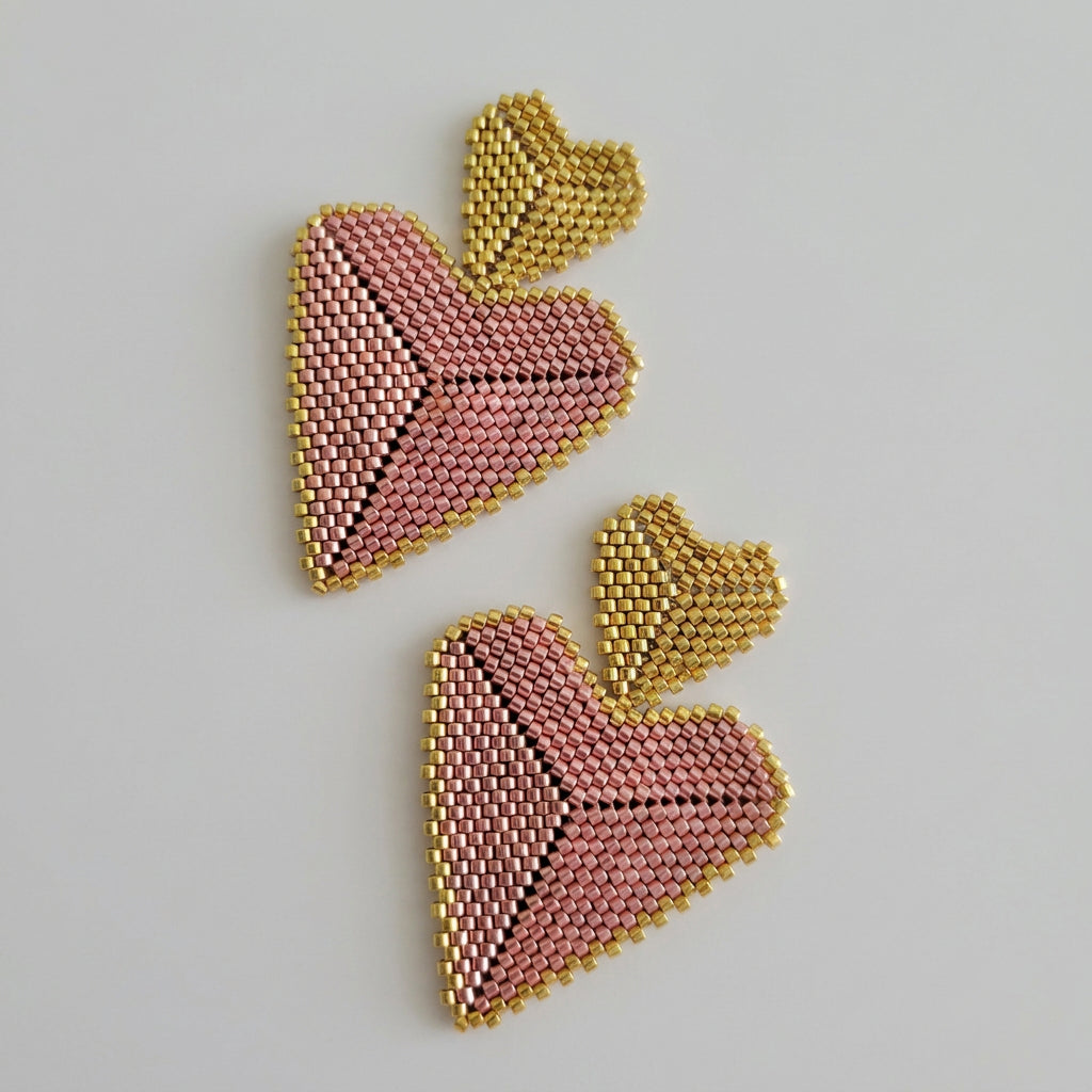 BLUSH LOVE EARRINGS3