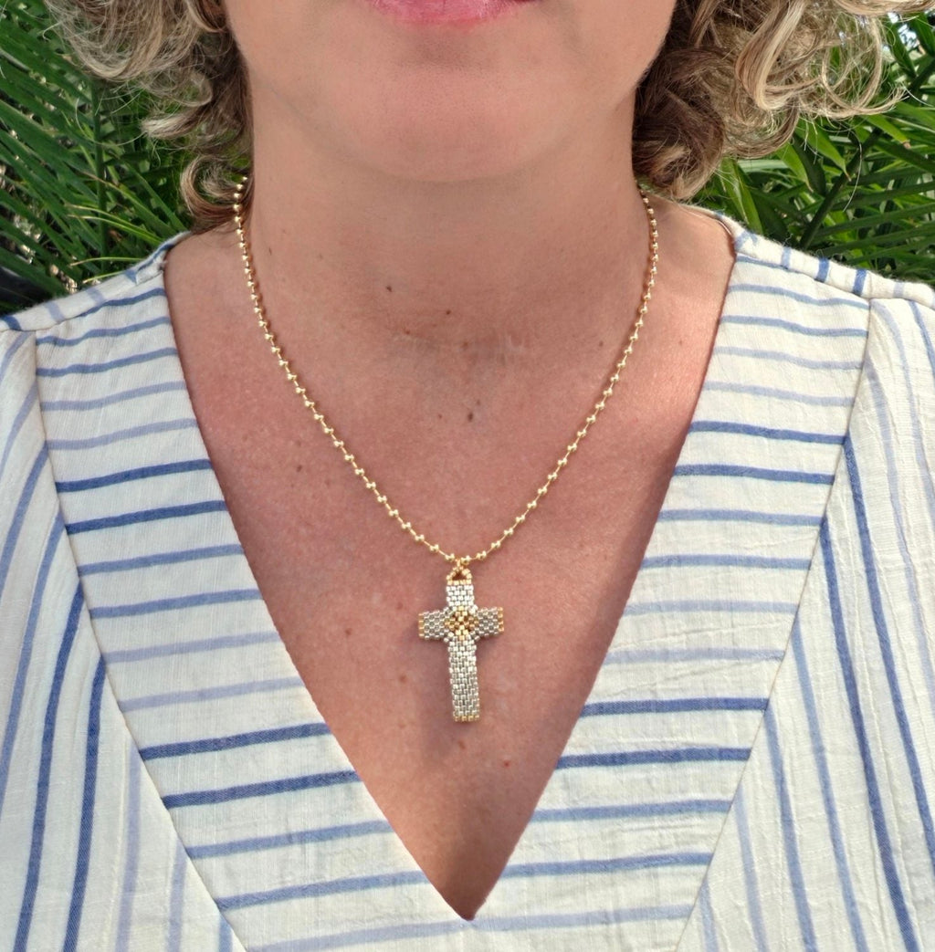 Grace Cross Necklace in Silver Gilded, worn on model – handwoven Miyuki jewelry by Franchesca Jewels